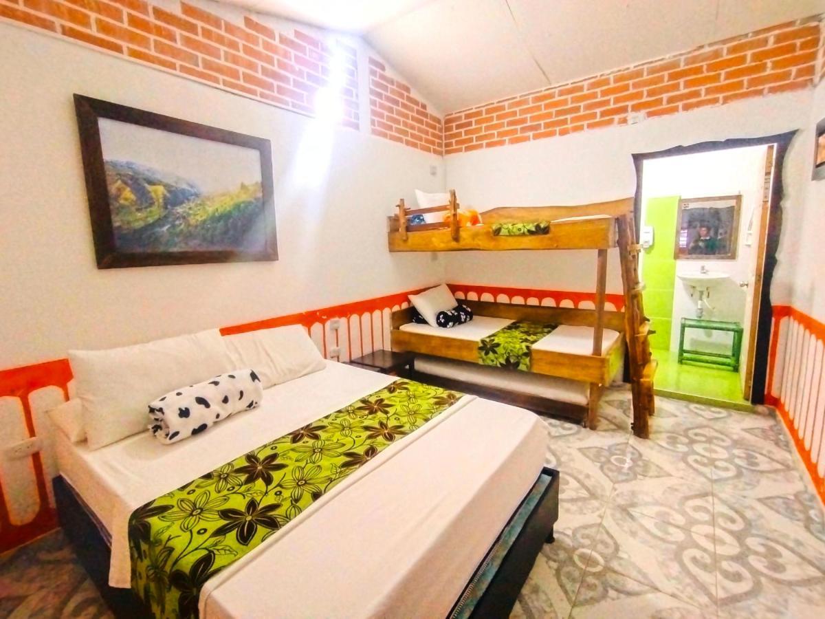 Готель Casa Turistica Art-Velez Саленто Екстер'єр фото