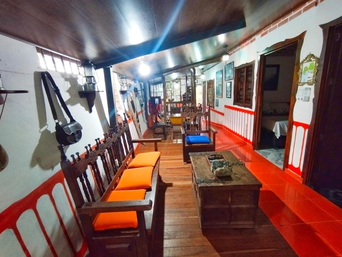 Готель Casa Turistica Art-Velez Саленто Екстер'єр фото