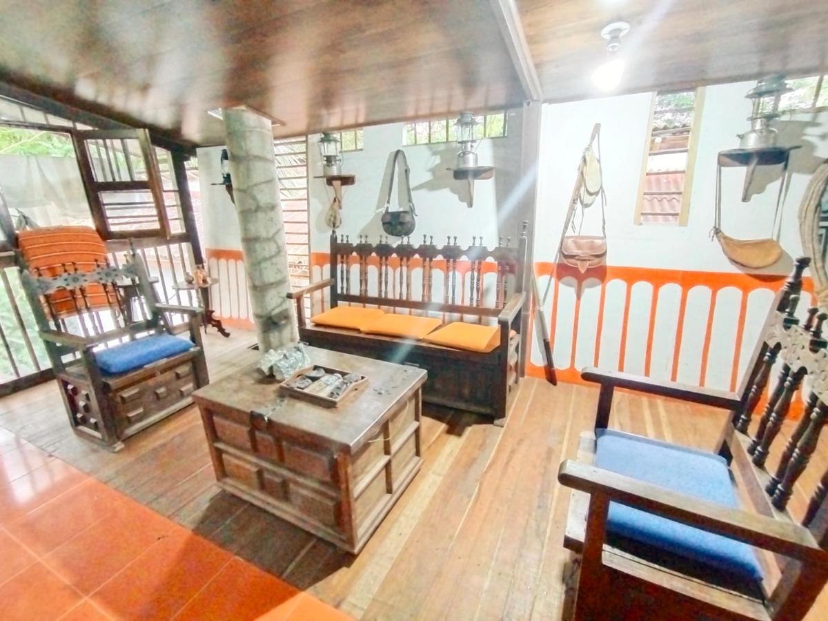 Готель Casa Turistica Art-Velez Саленто Екстер'єр фото