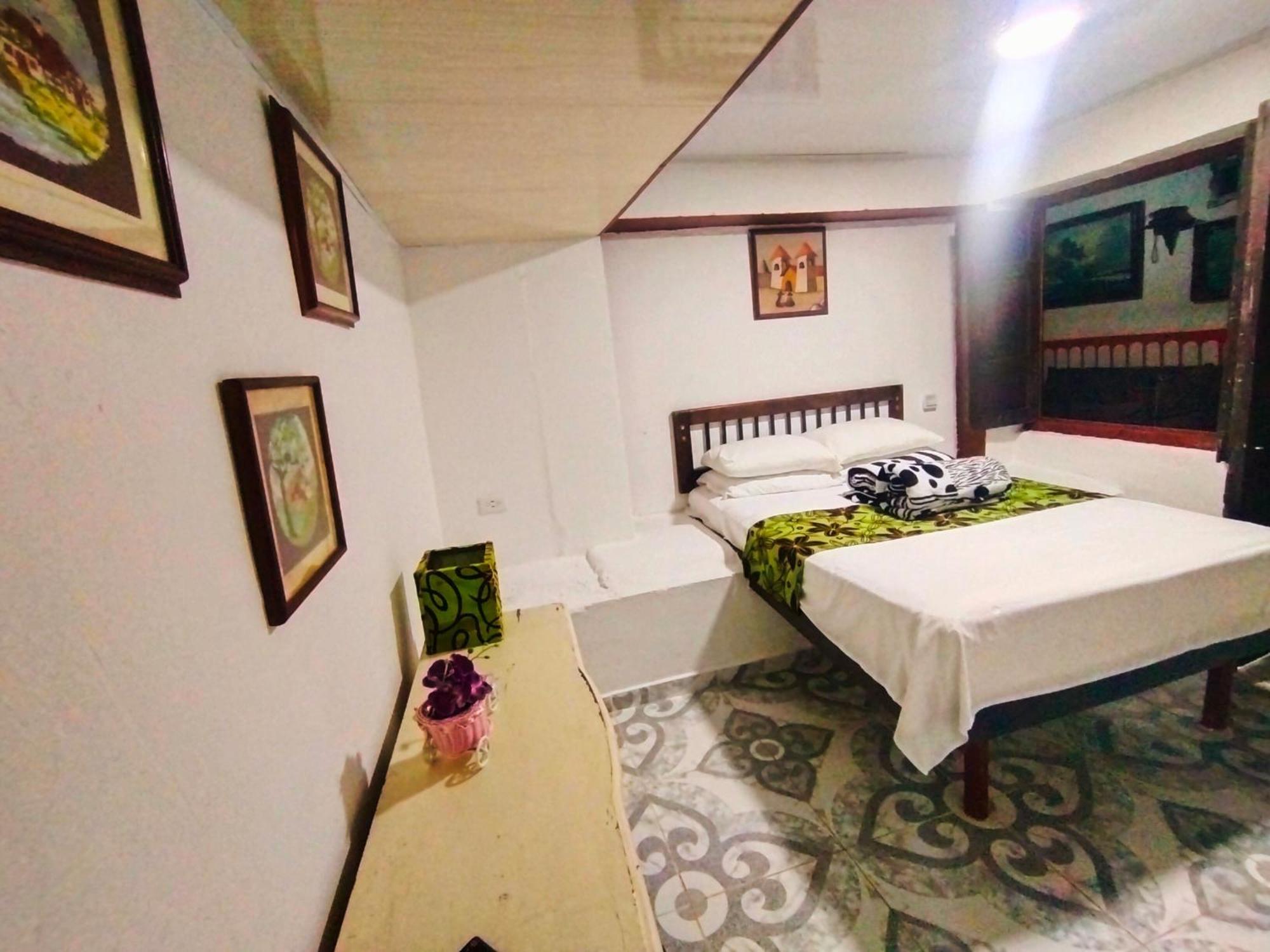 Готель Casa Turistica Art-Velez Саленто Номер фото